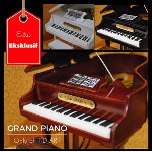 Miniatur grand piano